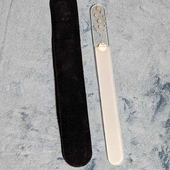 🆕7.5" Clear Czech Crystal Nail File W/BEAUTIFUL PINK & CLEAR SWAROVSKI CRYSTALS - Picture 5 of 6